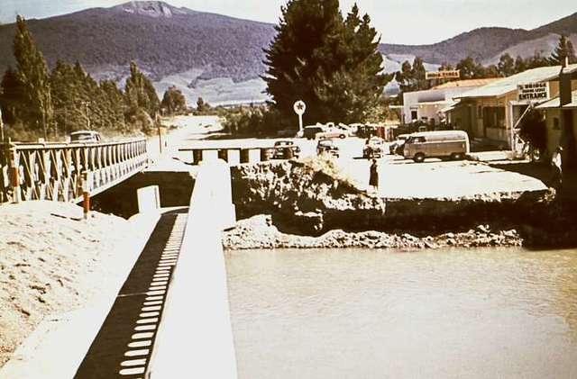 Tongariro River floods Bridge Lodge and garage